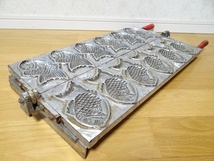 希少 ビンテージ 鯛焼き アルミ板 たい焼き器 焼き型 6匹 レトロ 昭和 当時物_画像5
