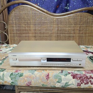 必見！整備済完動品！ヤマハHIFI CDプレーヤーCDX-496