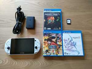 SONY PS Vita 本体 PCH-2000 ソフト4本セット 中古品 動作確認済 ワンピース マインクラフト FF.X-2 FIFA15 送料無料