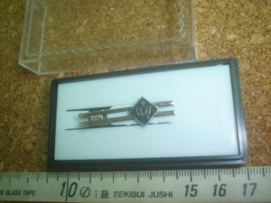 珍品☆彡希少レア・中古・トヨタ・クラウン・MSクジラ?王冠マーク・エンブレム型ネクタイピン・ノベルティグッズ非売品・レトロ・当時物