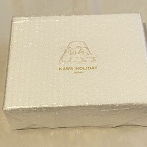KAWS HOLIDAY Mount Fuji プレート 4枚セット カウズ 富士山 皿 陶器 ホリデイ 正規品 MOMA