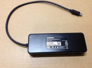 TOSHIBA USB-C to HDMI/VGA Travelアダプター PA5272U-3PRP