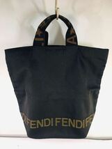 ◇1円★ FENDI フェンディ トートバッグ ナイロン 黒 ブラック ヴィンテージ バッグ ファスナー開閉 used良_画像2