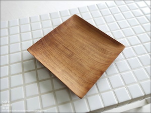 チークプレート角15cm 木皿 寿司皿 平皿 小皿 ディッシュ 総無垢 チーク材 ナチュラル ウッドディッシュ 木製皿 トレイ 和食器 天然木