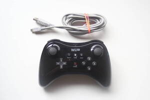 WiiU PROコントローラー WUP-005/クロ USBケーブル付属 任天堂純正品