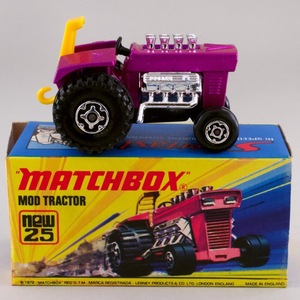 イギリス マッチボックス（matchbox） MOD TRACTOR 1972 new 25