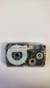 【未開封・未使用】テープ NAME LAND ネームランドテープ 白 XR-12WE[黒文字 /12mm幅]　１個