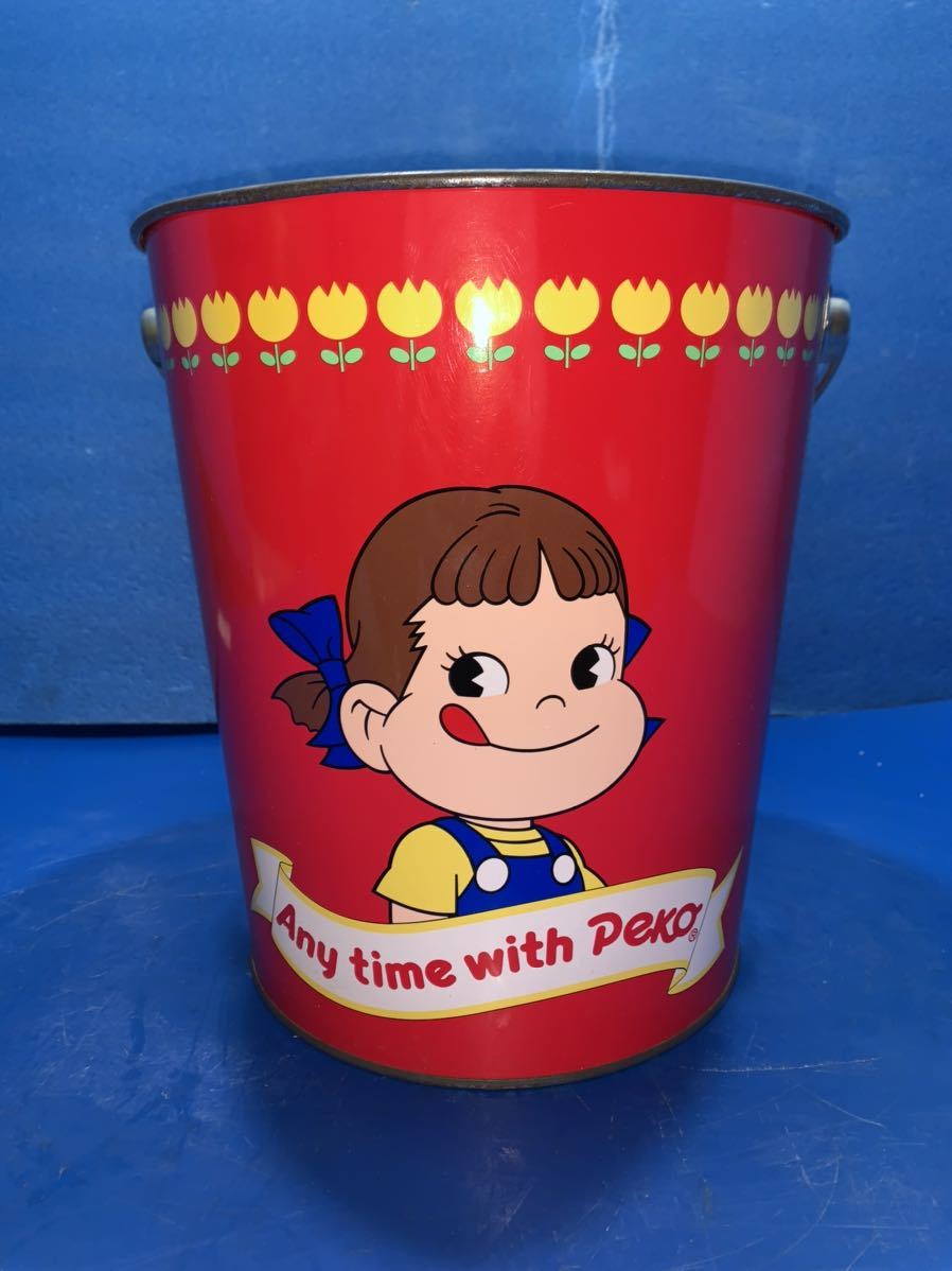 安い割引 非売品 不二家 ペコちゃん 特大缶 昭和レトロ キャラクター
