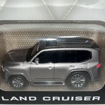 トヨタ　ランドクルーザー 300 ランクル プルバックカー ミニカー アバンギャルドブロンズメタリック　TOYOTA LAND CRUISER カラーサンプル_画像2