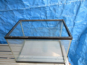 ガラス水槽GlassWaterTank NISSO SEAPALACE水槽45Ｌ×30Ｄ×30H中古 引取限定越谷市送料落札者様負担着払いも可