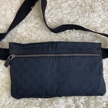 1円 【人気・美品】 グッチ GUCCI ボディバッグ ウエストバッグ GG キャンバス レザー メンズ レディース ユニセックス 黒 斜め掛け 28566_画像3