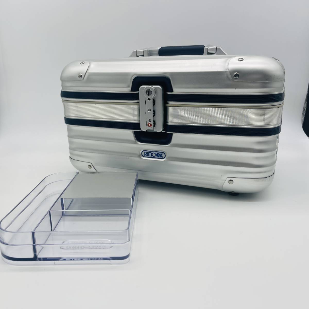ナチュラ リモワ RIMOWA ビューティーケース ホワイト レア!値下げ