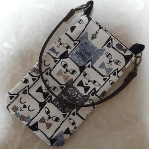 スマホポーチ小物入れねこちゃん蝶ネクタイハンドメイド