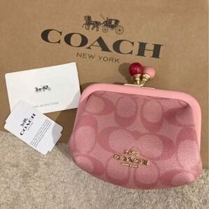 【新品】新品☆COACH コーチ キスロック ピンク コインケース がま口財布