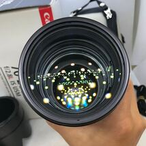 ★【極上美品】★ワンオーナー 防湿庫保管★ CANON キヤノン EF70-200mm F2.8L IS USM ☆元箱、ケース、フード付き☆安心初期不良対応☆_画像6