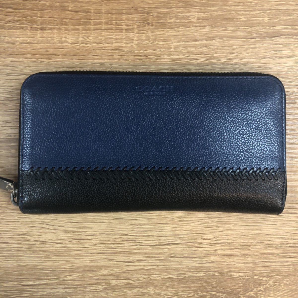 新品/未使用COACH ベースボール ステッチ アコーディオンウォレット 長財布