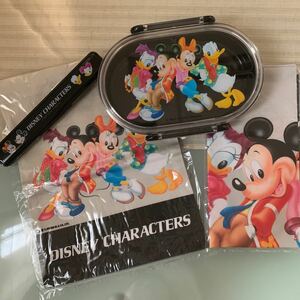 Disney キャラクターズ お弁当セット (お弁当箱・箸セット・ランチクロス(お弁当包み)・巾着袋)