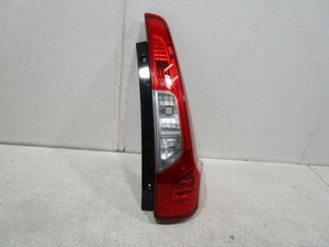  Mitsubishi ek Wagon B11W latter term original right tail light ICHIKOH D176 8330B050