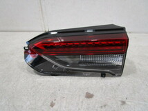 新車外し　良品　トヨタ　RAV4　AXAH52/AXAH54/MXAA52/MXAA54　純正　右トランクテールライト　ICHIKOH　42-98_画像1