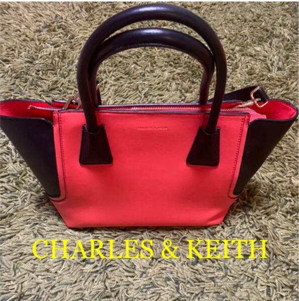 【CHARLES & KEITH】ハンドバッグ　トートバッグ