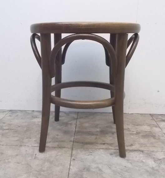 中古厨房 木製椅子15脚セット Φ400×465 スツール 店舗用イス /21K2846Z 中古厨房 木製椅子15脚セット Φ400×465 スツール 店舗用イス /21K2846Z
