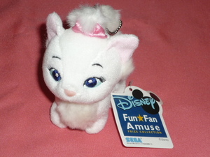  ultra rare!2004 year Disney The Aristocats Marie Chan soft toy key chain holder ( not for sale )*