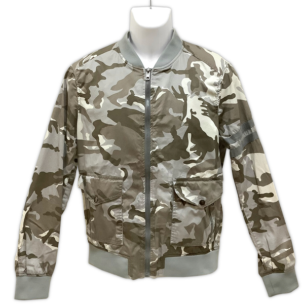 【Forever21】 21MEN カモ 迷彩 ジャケット Sサイズ フォエバー ファッション アウター 上着 ミリタリー サバゲー Army Camo クーポン 消化