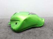 Ninja400 スペシャルエディション 純正 タンク ◆返品可 ●140サイズ X040810H T05H 33_画像1