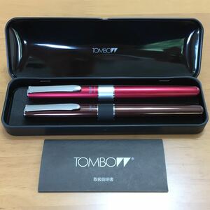 TOMBOW ZOOM505 水性ボールペン　ディープレッド(2013年発売のトンボ鉛筆100周年記念限定モデル)とブラウンのセット　ケース付き