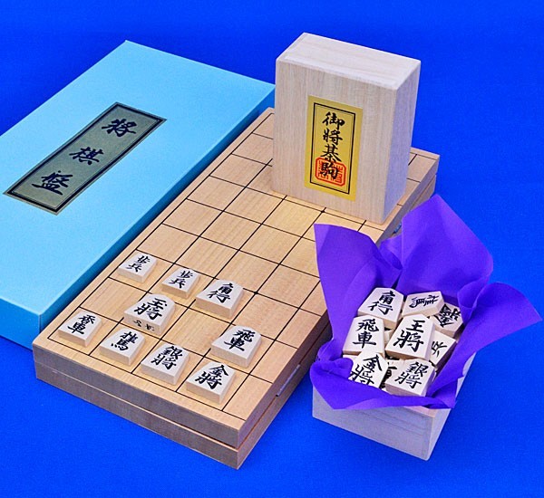 特別訳あり特価 将棋セット人気セットに駒台付 天童 山形新桂2寸足付