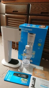 sodastream Genesis v2 スターターキット SSM1072(ホワイト)ソーダストリーム