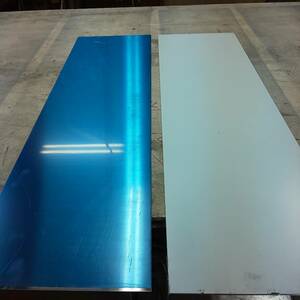  stainless steel cut . board hair - line approximately 720 millimeter ×230 millimeter ×2 sheets 