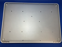 【ジャンク品】Apple MacBook 2.4GHz MC516J/A_画像4