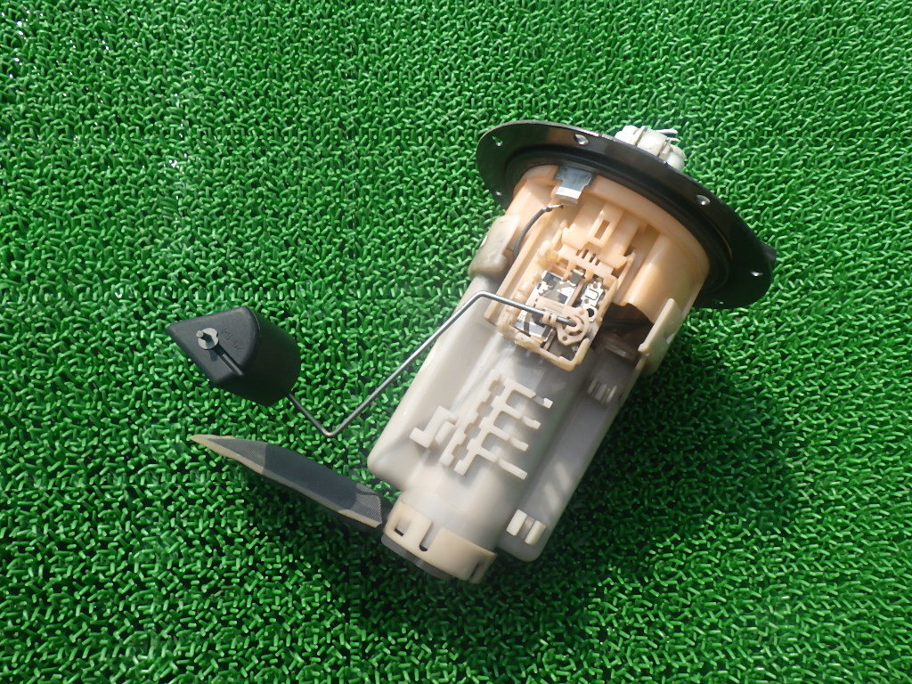 新作続 ヴォクシー ノア ZRR70 ZRR75 新品 フューエルポンプ 燃料ポンプ atak.com.br 新作続 ヴォクシー ノア ZRR70 ZRR75 新品 フューエルポンプ 燃料ポンプ atak.com.br