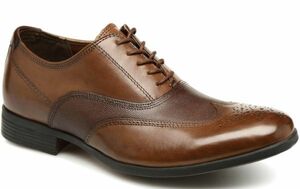 送料無料 CLARKS 26cm レザー ブリティッシュ タン ブラウン ウイング チップ ビジネス オフィス カジュアル スニーカー ブーツ YYY150