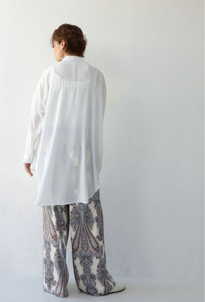 【新品未使用】antiqua シアーシャツ ロングシャツ　white