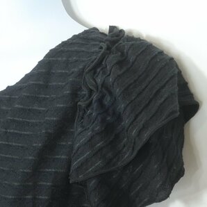 【新品：紙タグ】◆クチュールブローチ couture brooch★お袖フリル ほんのり透け感 カットソー Lサイズ 黒系 ＊b5472の画像2