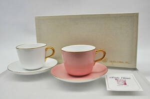 未使用　大倉陶園 OKURA　モーニングカップ＆ソーサー　ペア　ピンク・ホワイト　色蒔き　金彩　2客セット