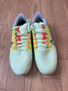 ナイキランニングシューズペガサス38 25センチ