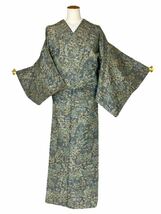 小紋 袷着物 着物 きもの 紬 カジュアル着物 リサイクル着物 kimono 中古 仕立て上がり 身丈162cm 裄丈63cm_画像3