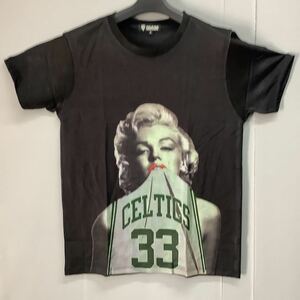 DBR7A. デザインTシャツ Mサイズ　Marilyn Monroe CW マリリンモンロー　CELTICS 33 セルティックス　半袖Tシャツ