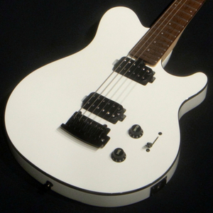 ■店頭展示 アウトレット特価品 Sterling by MUSICMAN AXIS S.U.B.AX3S-WH-R1 ミュージックマン