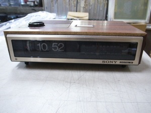  Showa Retro Junk SONY/ Sony ICF-C330 FM/AM digital clock radio patapata clock 