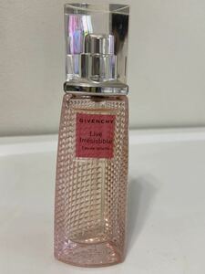 GIVENCHY ＊ リヴ イレジスティブル オーデトワレ 香水　40ml 満タンに近いお品物　定形外発送350円