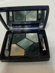  Dior 5 Couleurs thank Couleur 408 GREENDESIGN eyeshadow outside fixed form shipping 140 jpy 