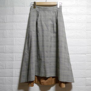 A442 * QUEENS COURT | Queens Court long skirt gray / check used size 1