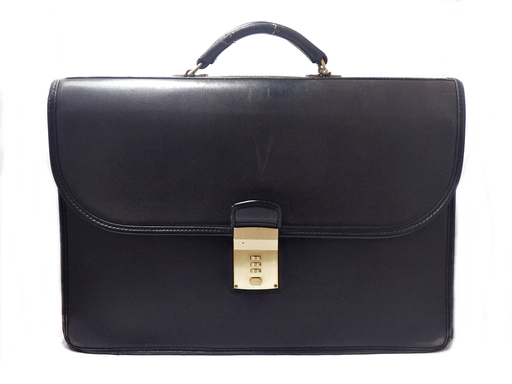 ヤフオク! -「コーチ」(ブリーフケース) (男性用)の落札相場・落札価格 ヤフオク! -「コーチ」(ブリーフケース) (男性用)の落札相場・落札価格