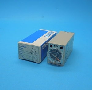 H3Y-4 24VDC 60S　ソリッドステート・タイマ　オムロン　ランクS中古品