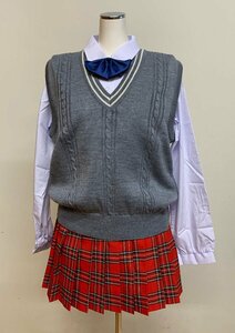 C9制服【新品】某高校☆ベスト４点セットB