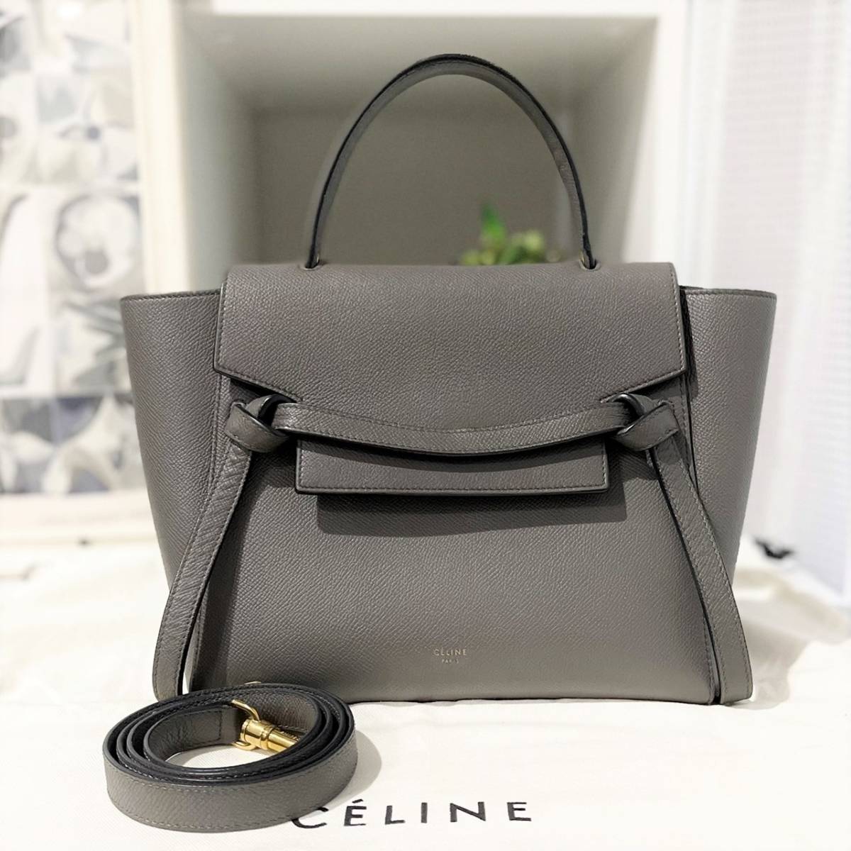 宅送] 新品 未使用 セリーヌ CELINE ハンドバッグ 大人気 ラゲージ